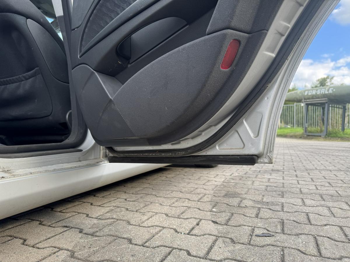 Mercedes E Klasse S211 original T&uuml;r hinten rechts 744 Brillantsilber T-Modell Bj.2005